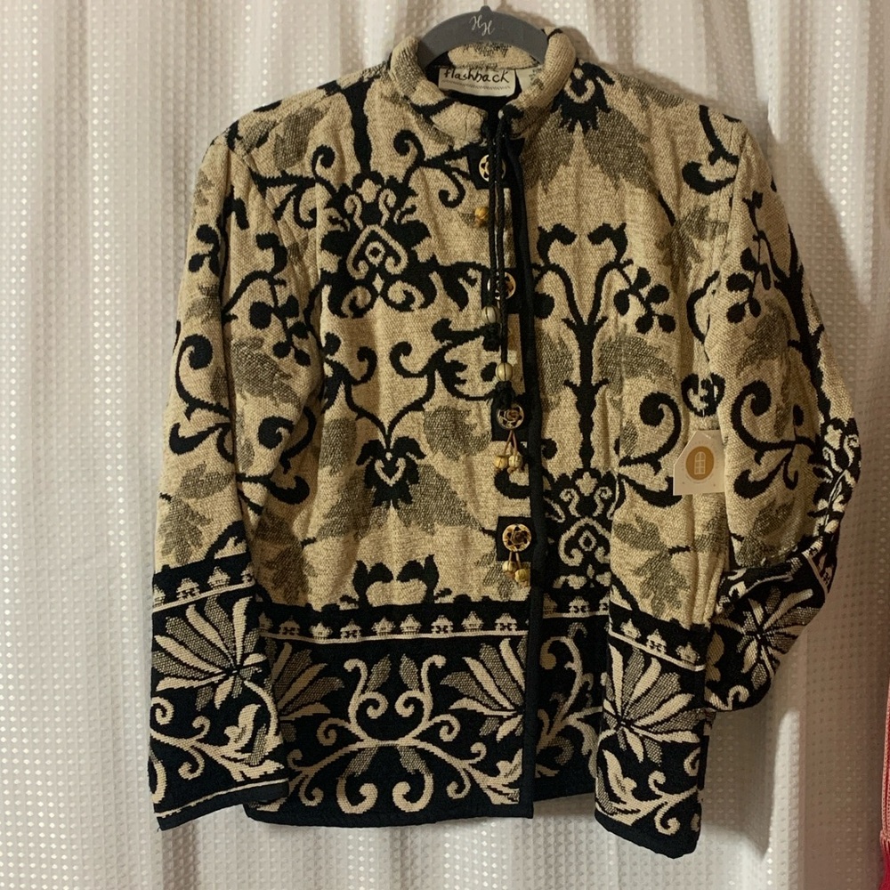 Elegant Black and Tan Women's Top